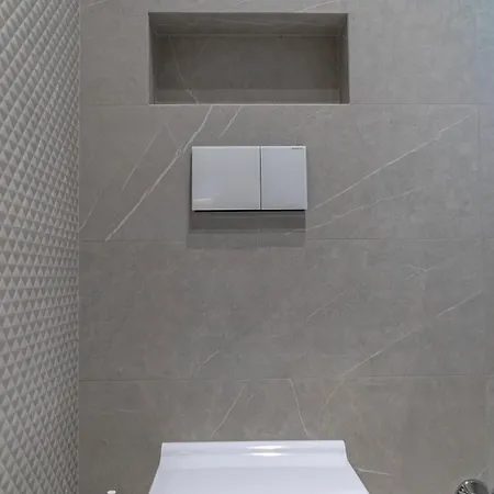 Villa Central בית הארחה 4*