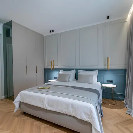 Villa Central سبليت