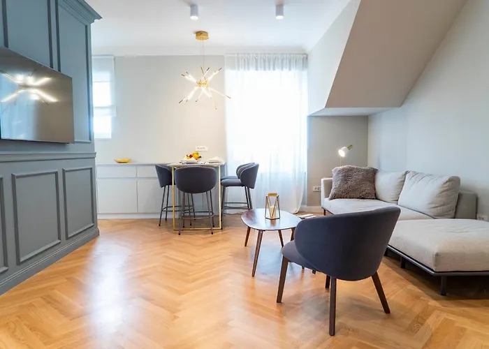 Villa Central 4*