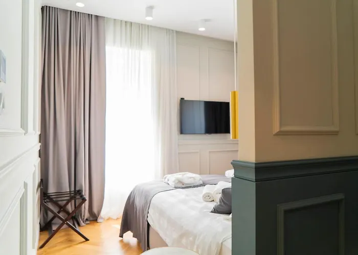 Gostinjska kuća Villa Central 4*