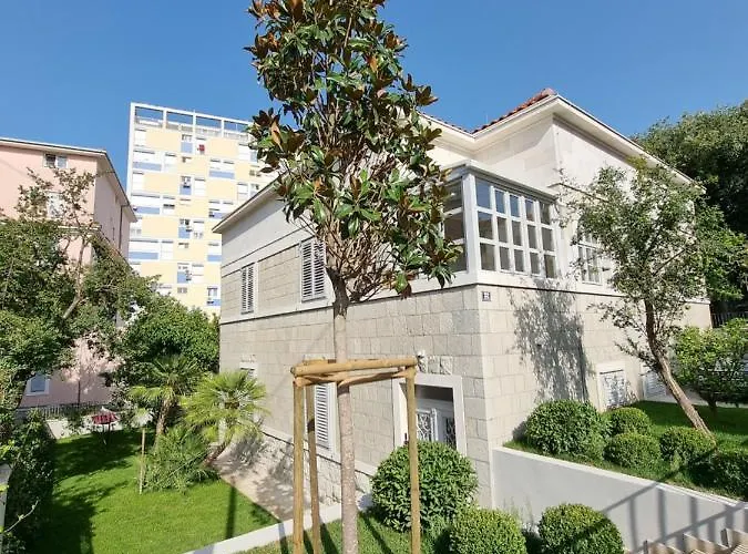 Gostinjska kuća Villa Central Split