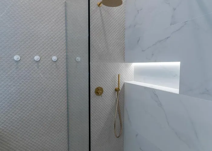 Gostinjska kuća Villa Central 4*