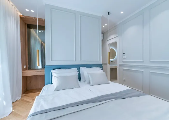 Villa Central 4*
